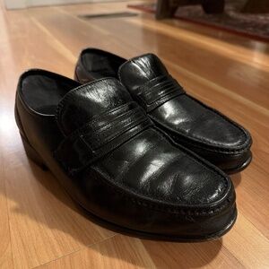 Men’s Black Leather loafers